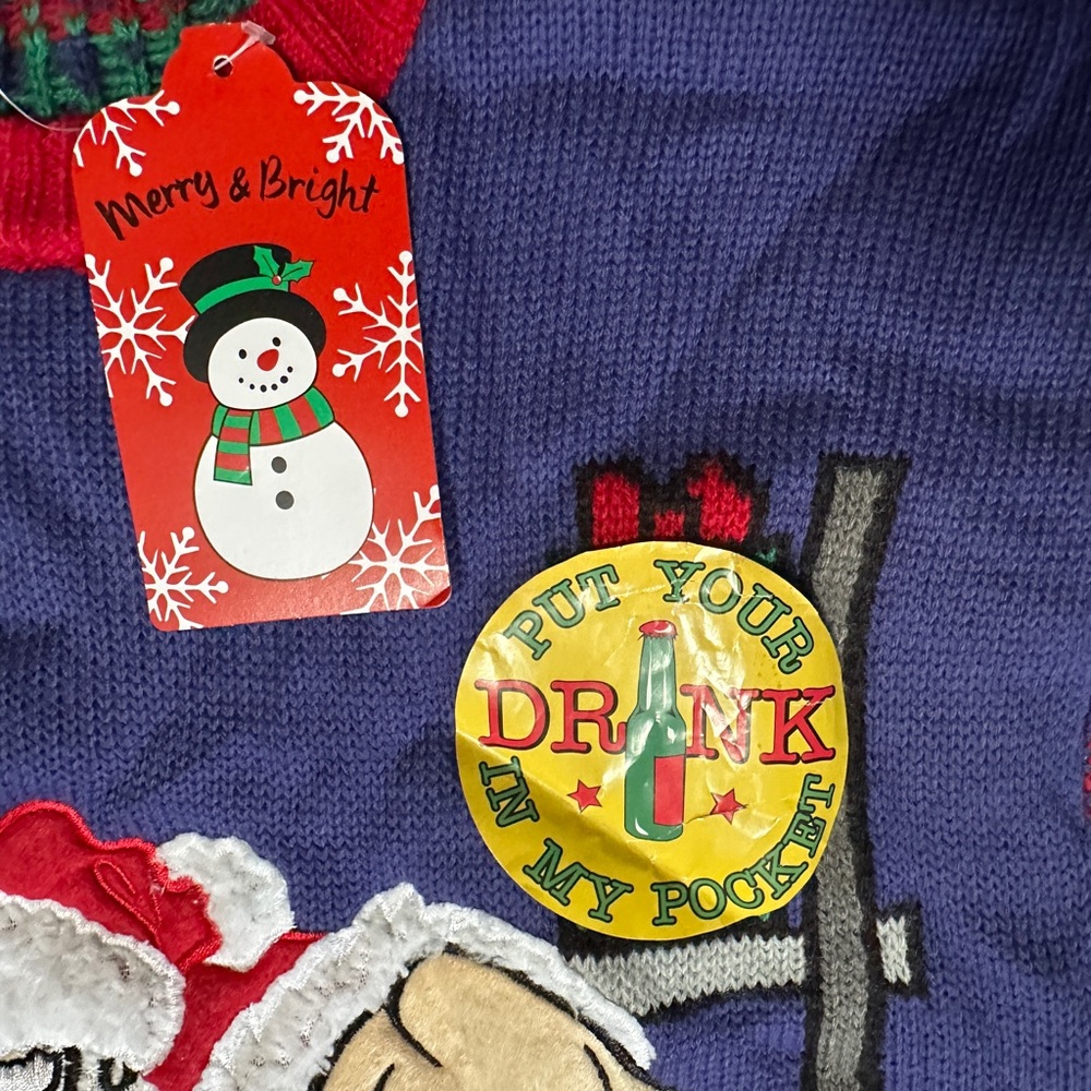 NWT Blizzard Bay Put Your Drink In My Pocket Santa Christmas Sweater - Size L - Picture 2 of 7
